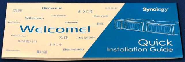 マニュアルはペラ紙1枚のみ。逆に言えばこんなに簡単にセットアップできる