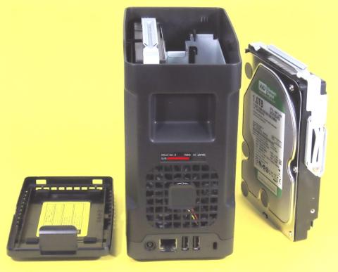 外したHDを交換する