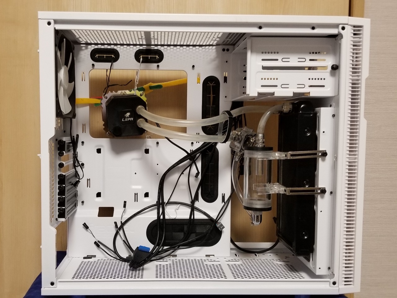 格安本格水冷への移行 リザーバタンク追加 Anauto 冷却用リザーバは 効果ディレクタアクリルシリンダ水槽冷却熱pcコンピュータ液体水を減少させるために適切な温度を維持します デフォルトのレビュー ジグソー レビューメディア