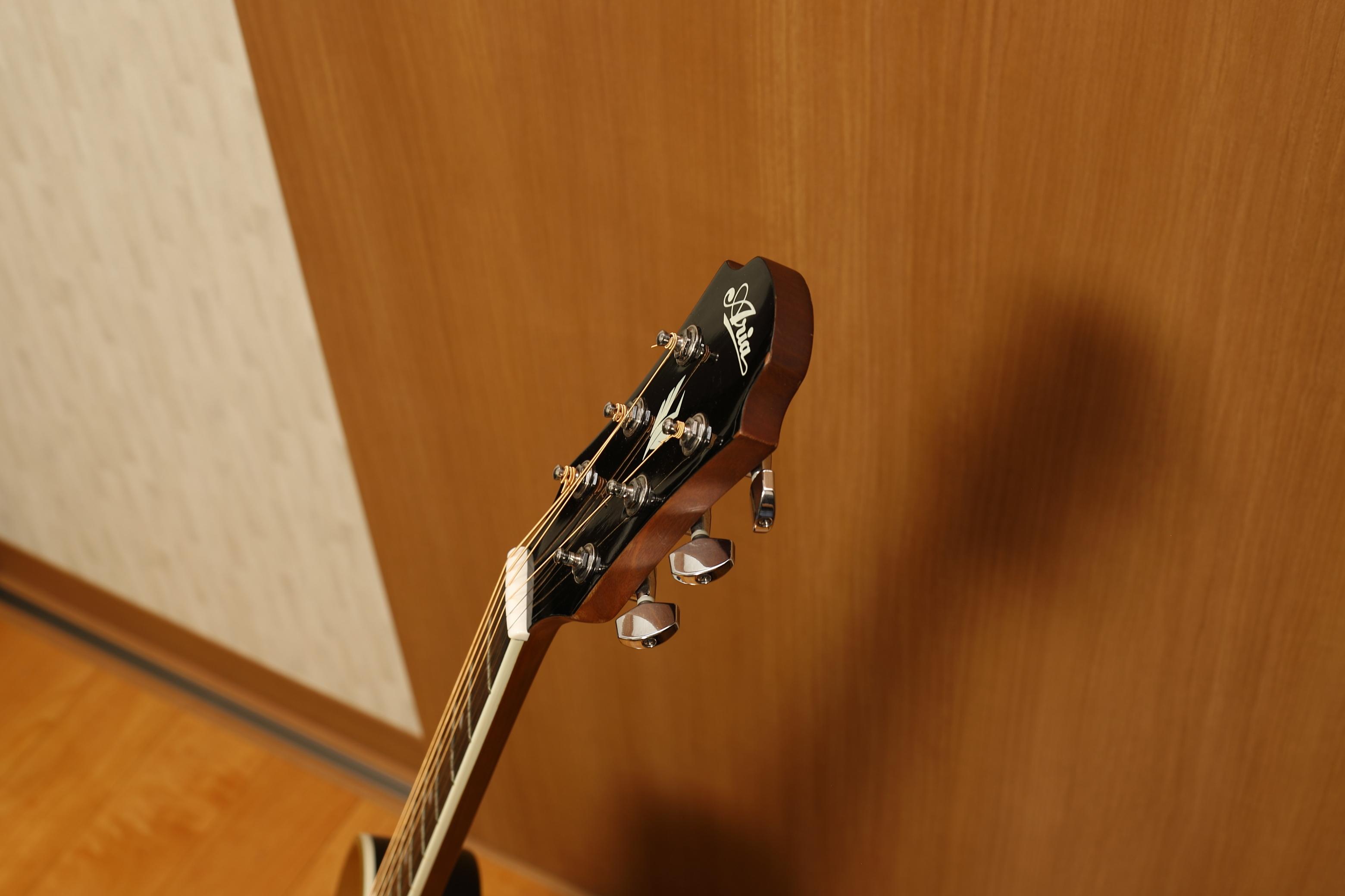 とても軽いのです。 - エレアコ ARIA AMB-35 BLSのレビュー | ジグソー 