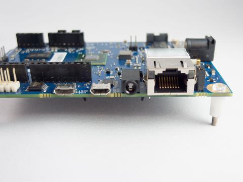 入出力端子も揃ってます