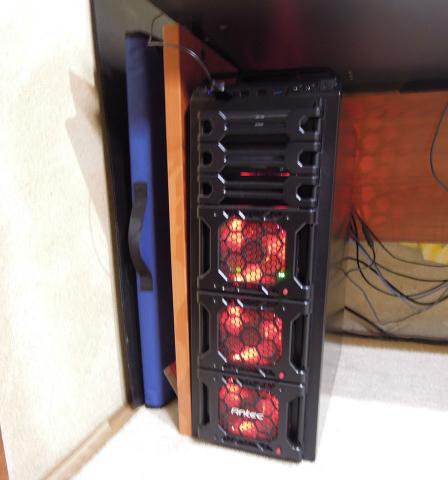 コンテスト参加PC-正面