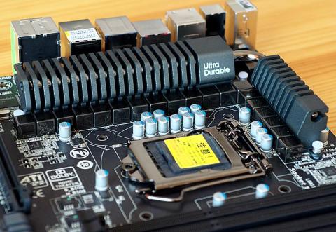 電源回路まわり