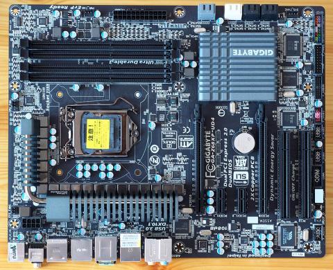 マザーボード全体