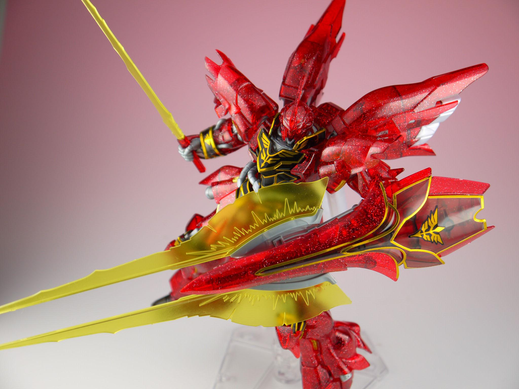 きらめく赤い彗星 Hguc 1 144 Msn 06s シナンジュ 劇場限定レッドコメットスパークルver 機動戦士ガンダムuc のレビュー ジグソー レビューメディア