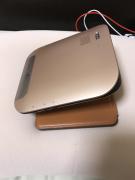 プロジェクターの下に本をおいて調整