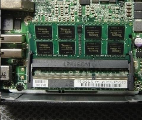 メモリ取り付け