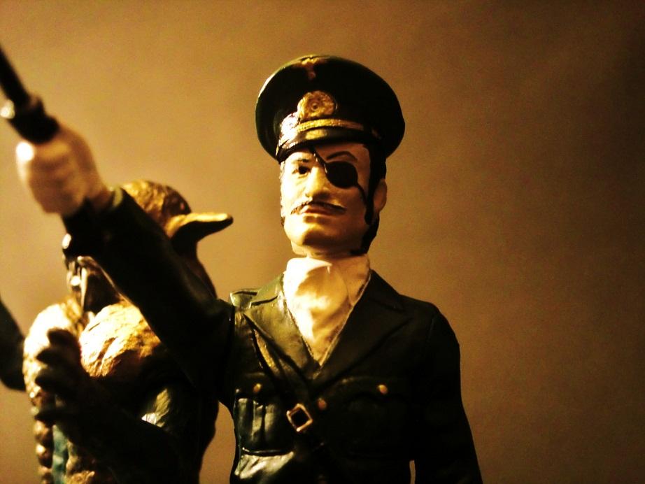 バカラシン イイノデビッチ ゾル ゾル大佐のレビュー ジグソー レビューメディア