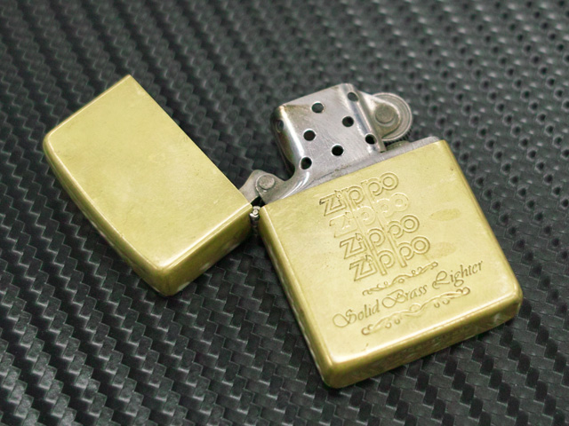 あのオイルの匂いがたまりません Zippo ジッポー ライター Solid Brassのレビュー ジグソー レビューメディア