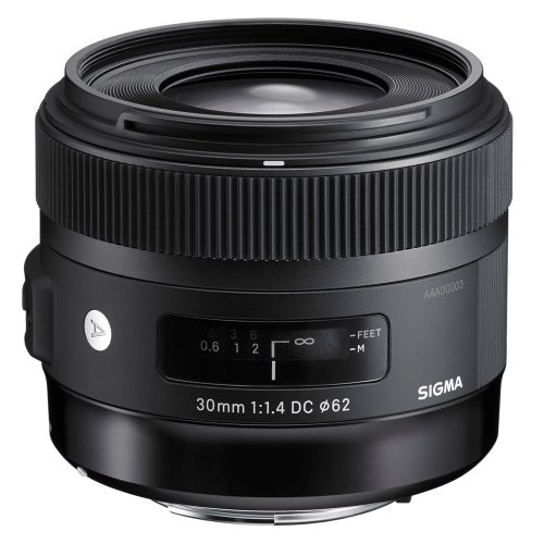 50mm単焦点の画角に不満があれば 次はこれで Sigma 交換レンズ 30mm F1 4 Dc Hsm キヤノン用のレビュー ジグソー レビューメディア