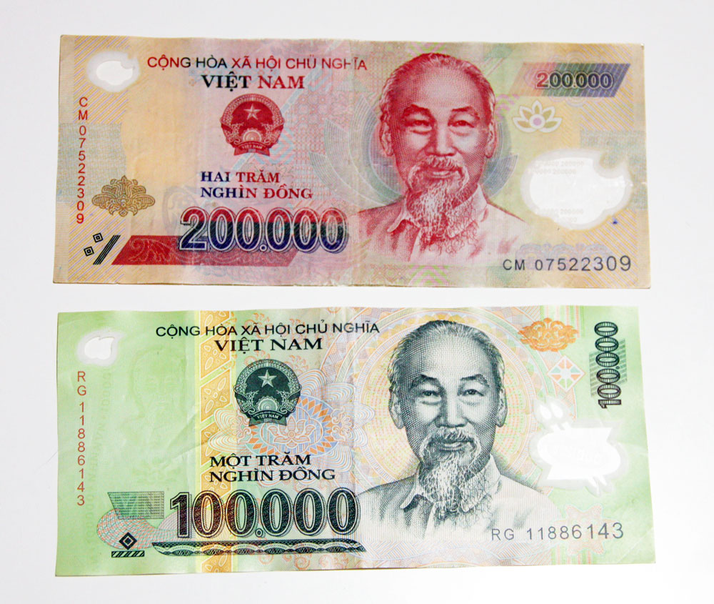 透明フィルムの紙幣 - ベトナム紙幣 ドンのレビュー | ジグソー | レビューメディア