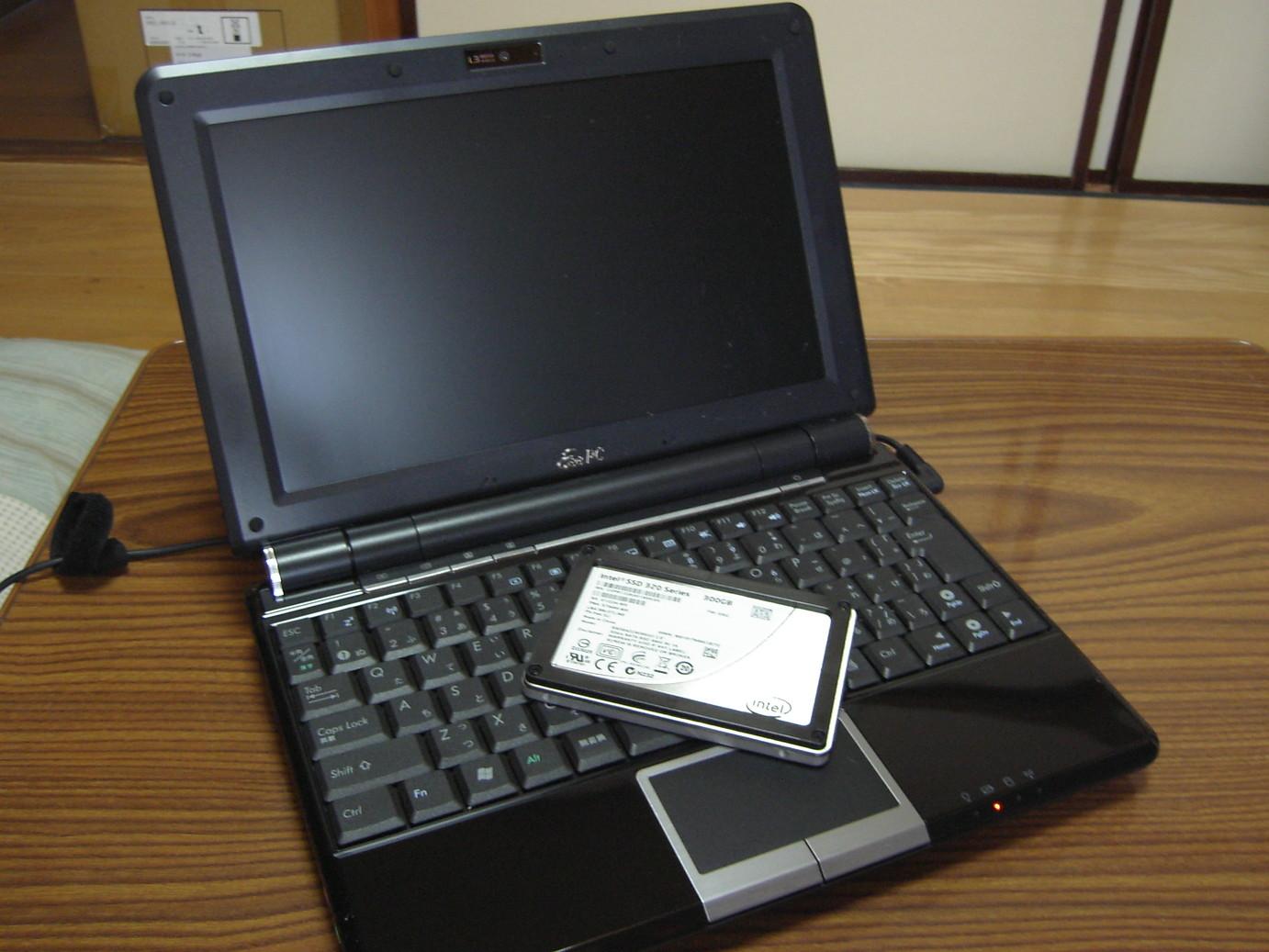 Ssdマシンガンレビュー 影の立役者 もう一つのドラマ Asus Eeepc Eeepc1000h Black 10インチ ファインエボニー Eeepc1000h Blk092xのレビュー ジグソー レビューメディア