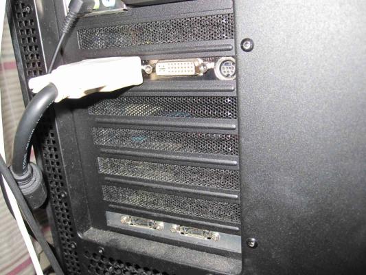 画像 Pciスロットカバーをメッシュに変更 アイネックス メッシュスロットカバー Pa 010meのレビュー ジグソー レビューメディア 画像 Pciスロットカバーをメッシュに変更 アイネックス メッシュスロットカバー Pa 010meのレビュー ジグソー レビューメディア