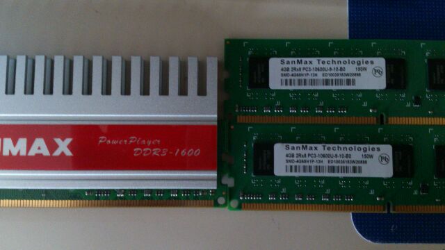 ちっちゃくないよっ（デスクトップ用メモリー） - Kingston 4GB 1333MHz DDR3 Non-ECC CL9 DIMM