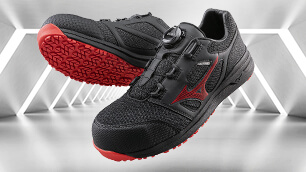 BOA®フィットシステム採用。「快」機能満載の履き心地! ミズノのワークシューズ「ALMIGHTY LSⅡ 52L BOA」