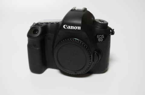 EOS6D