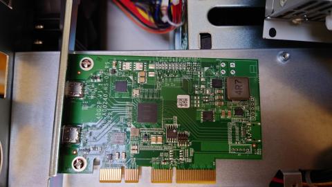Thunderboltx3 PCIeボード
