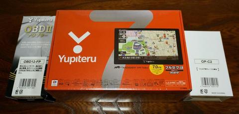 左のパッケージです