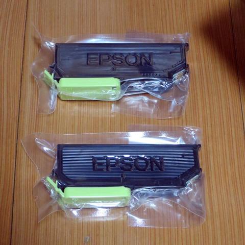 上が増量版、下が添付のモノ