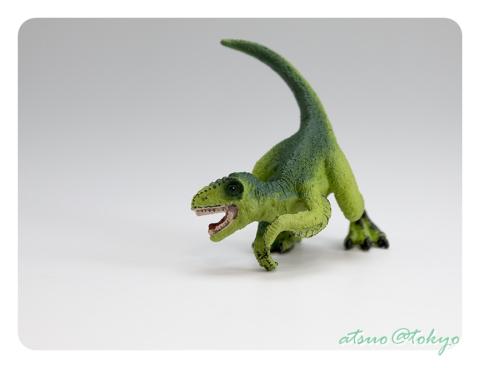 「ベロキラプトル」