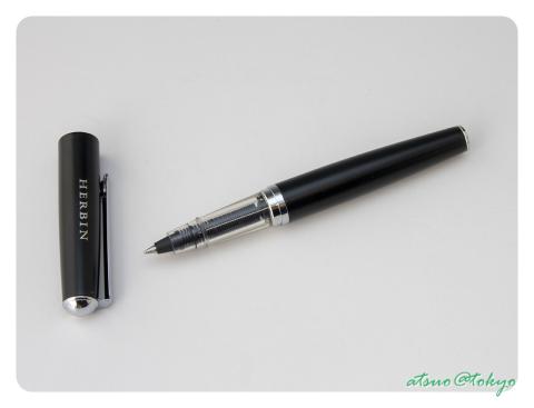 キャップを外したところ