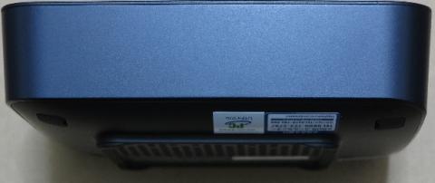 右側面、フラットです。