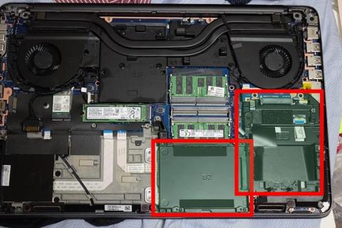2台のHDDベイがあります。
