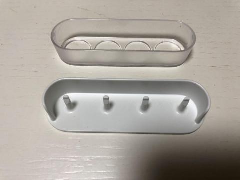 ブラシスタンドもブラシを使い分けしたり、家族で一本の電動歯ブラシを使う場合に重宝しそうです。