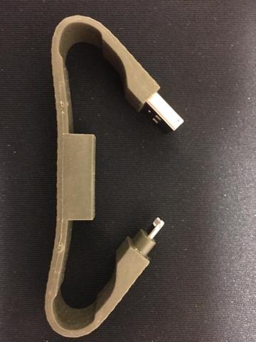 NuAns BANDWIRE Lightningケーブル