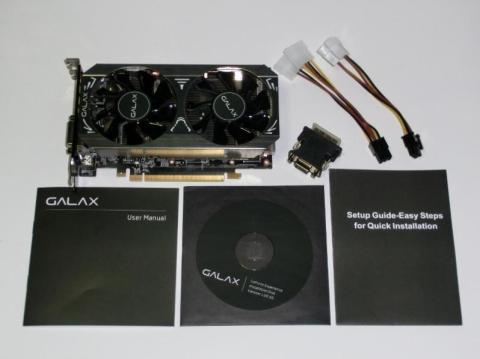 取説も付属DVDも黒