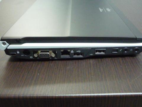 左側インターフェース