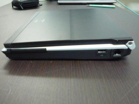 右側インターフェース