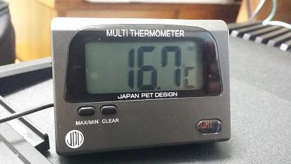 (OUT:筐体外の温度(室温))