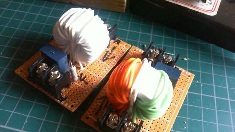 巻いた銀メッキ線が少し違う