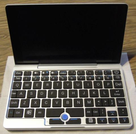 開いたところ。