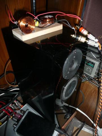 ネットワークはエンクロージャー外部設置