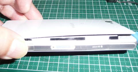 パックリ膨らんじゃってます。