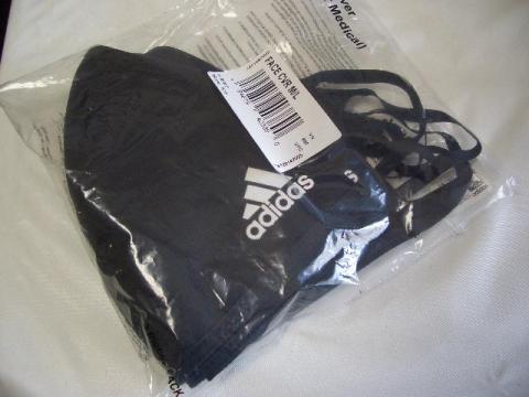 アディダス ランニング フェイスカバー 3枚組(パッケージ)