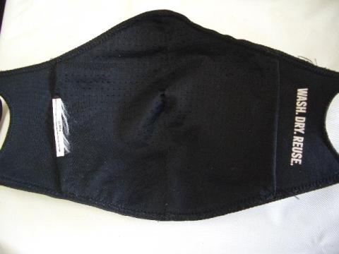 アディダス ランニング フェイスカバー(裏面)