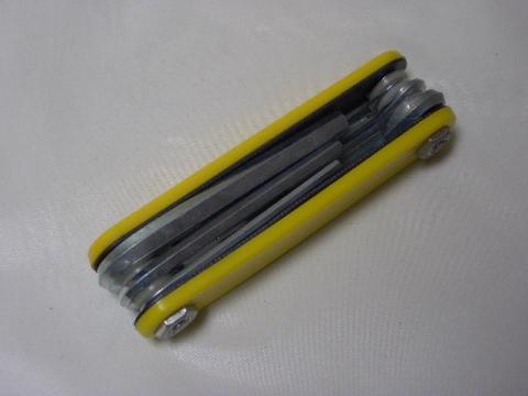 折り込み6角棒レンチ(横)