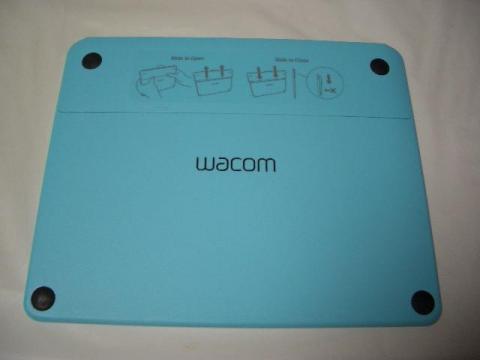 5.WACOM INTUOS DRAW Creative Pen Tablet S CTL-490B0（裏面）