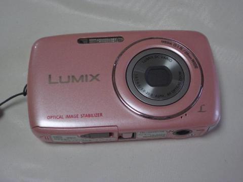 Panasonic LUMIX DMC-S1