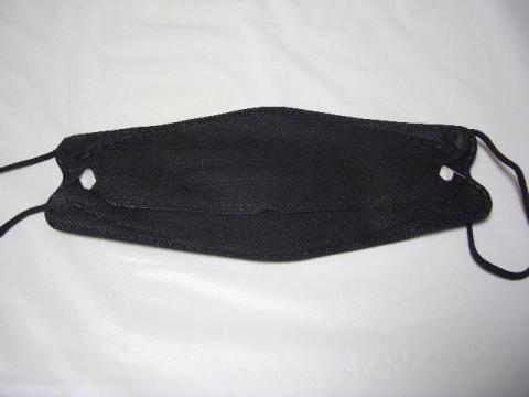 KF94タイプ High Protection マスク(裏面)