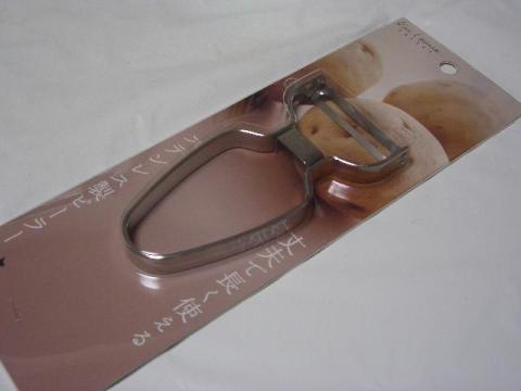 ステンレス製ピーラー