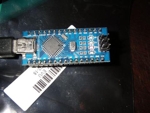 ピンヘッダ装着後。