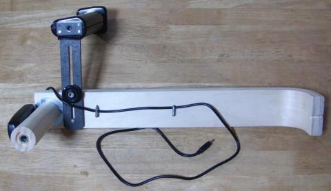 リモートケーブルを取り付け