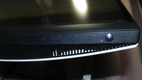 スピーカー(右)