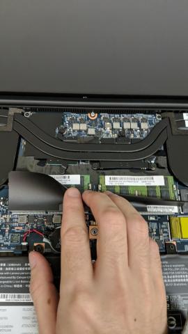 メモリをチラ見せ