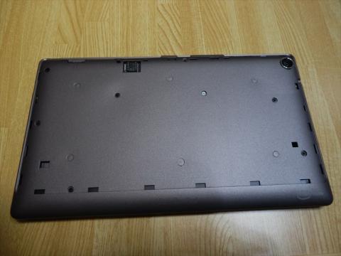 カバーを外したところ