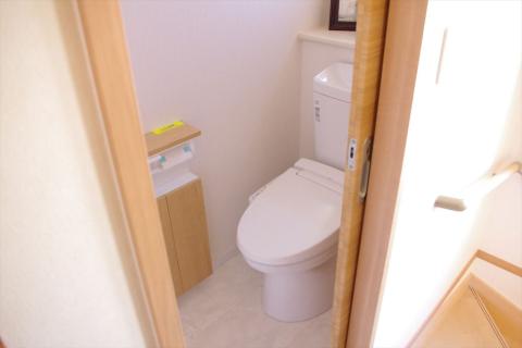 2階にもお手洗い、ありますよ~